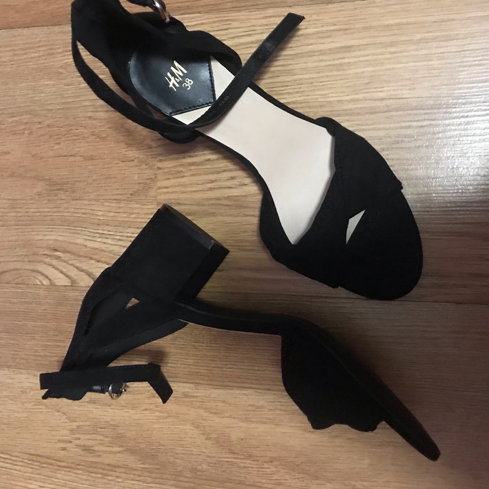 Brand New H&M Short Heels